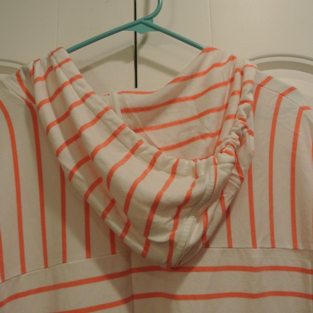 TALBOTS Women's Size 2XP Pink Striped No Sleeve Pullover Top Hood Med Weight - Picture 9 of 9